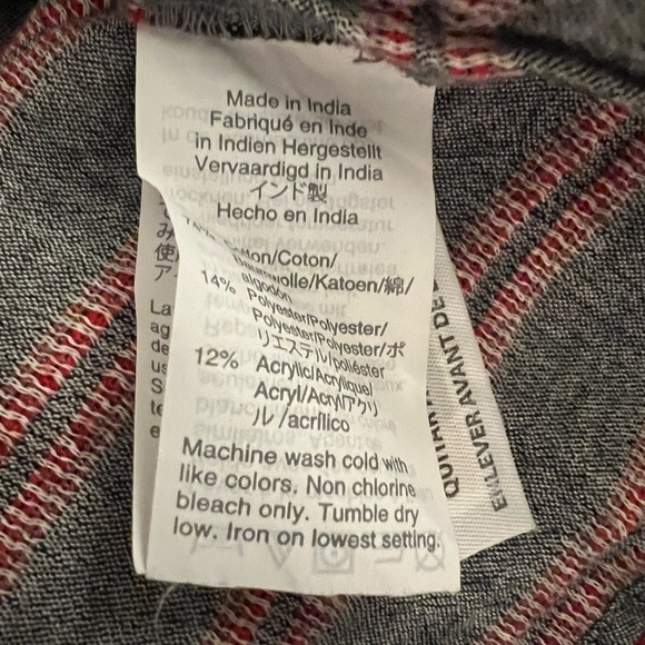 Madewell women’s faux wrap plum top. Size small. - Picture 4 of 4